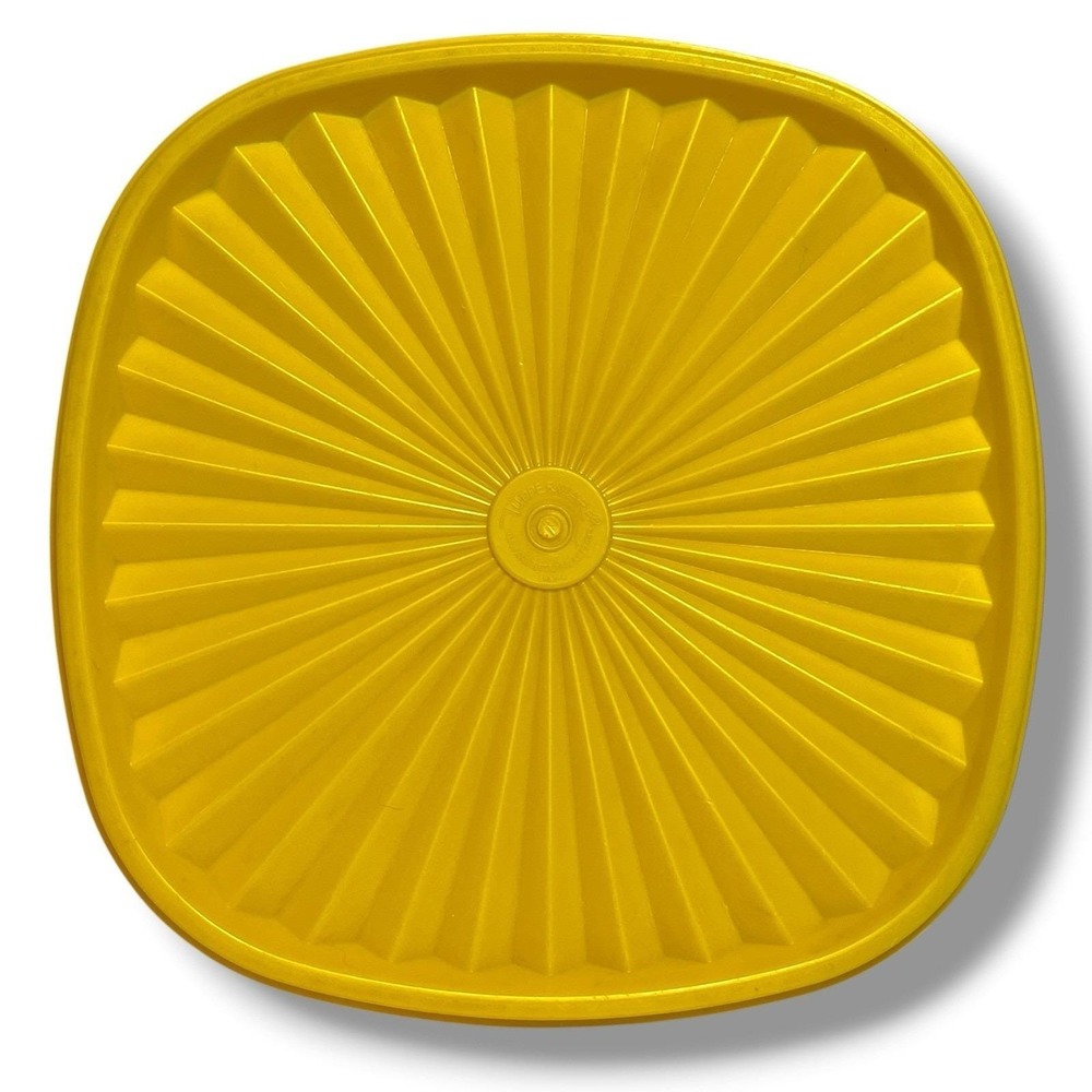 Vintage Tupperware 837-4 Yellow Servalier Bowl Replacement 8" Lid Free Shipping